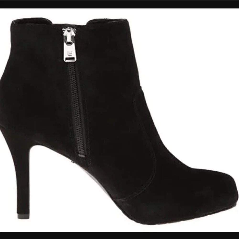 ROCKPORT Seven To 7 Gore Shootie High Heel Boots 10.M Black Suede
